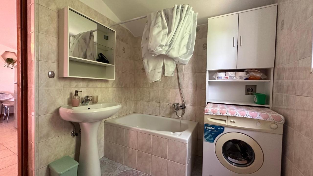 Apartment Murva Premantura Esterno foto